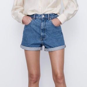Zara Mom Fit High Rise Bermuda Denim Shorts